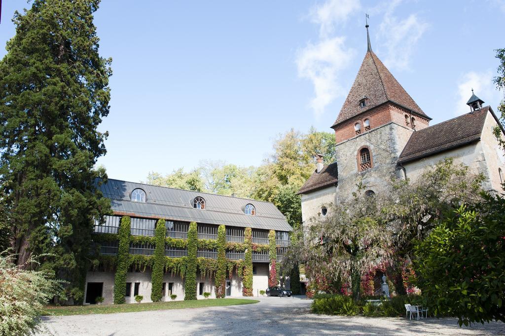 Schloss Muenchenwiler Murten Esterno foto